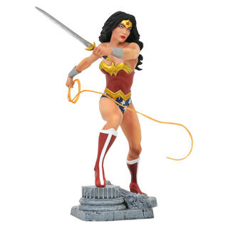 Figura Wonder Woman Dc Comics 23cm-